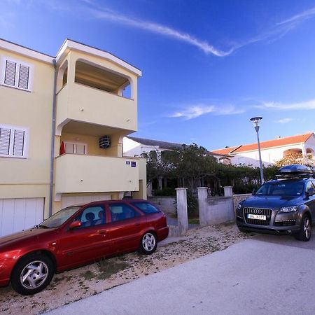 Apartments Franc Povljana Exterior foto